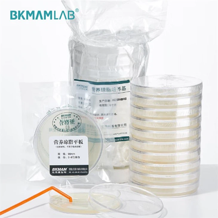Aseptic Lab Agar Plates